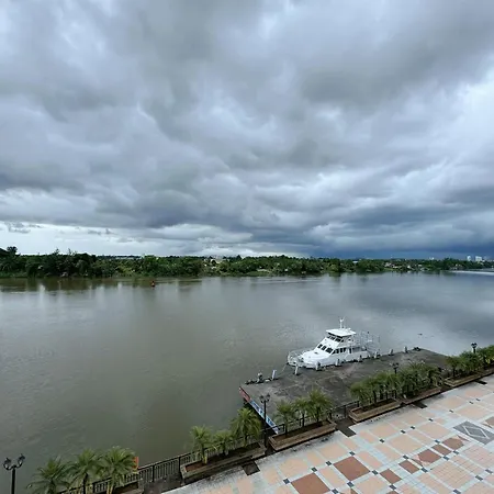 Kuching Cozy Comfort 01 - Riverine Diamond Kuching 4 Pax Exterior photo