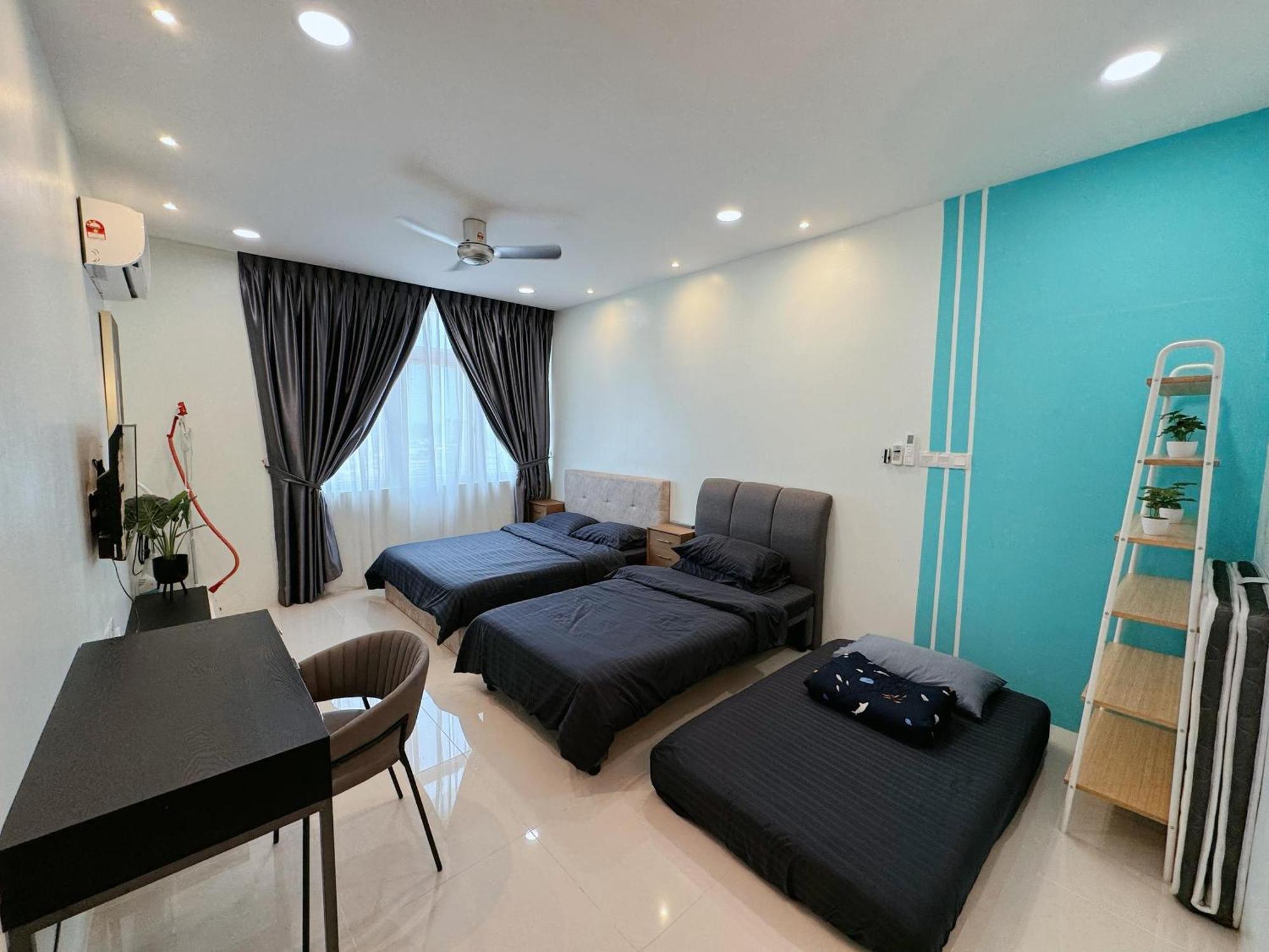 Cozy Comfort 01 - Riverine Diamond 4 Pax Kuching
