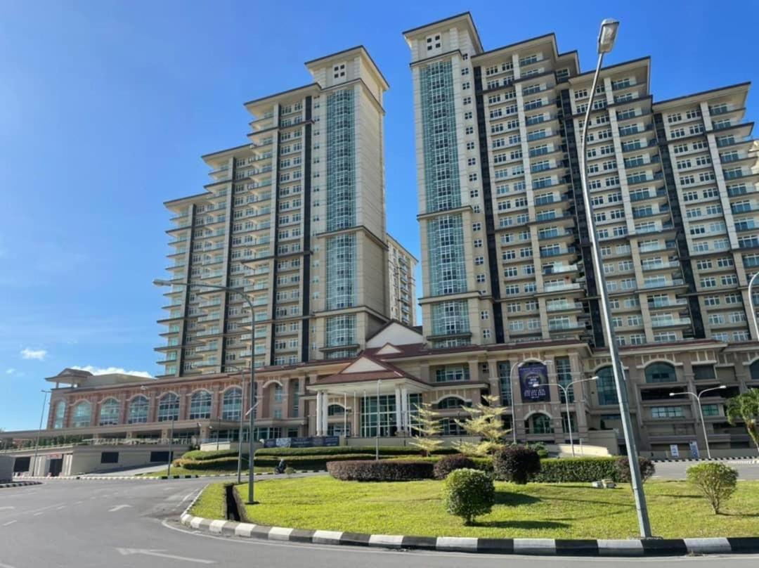 Cozy Comfort 01 - Riverine Diamond 4 Pax * Kuching